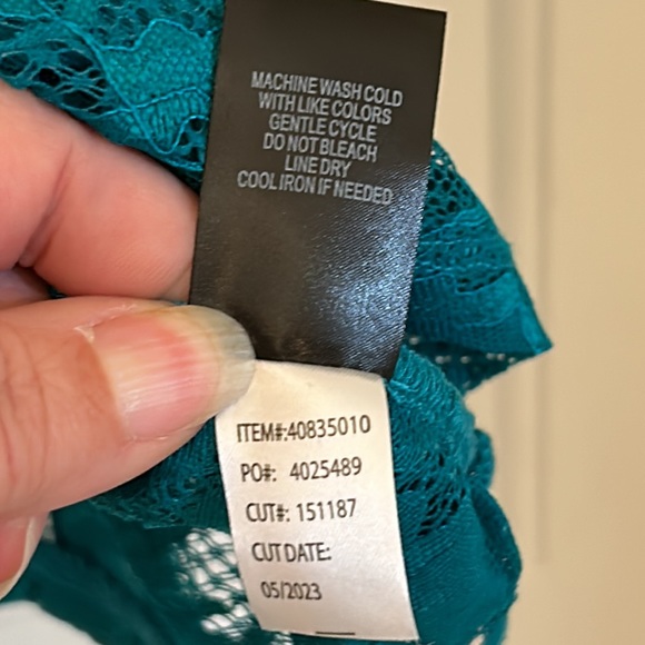 NWT Torrid sheer stretch lace top, size 3X - Picture 5 of 7